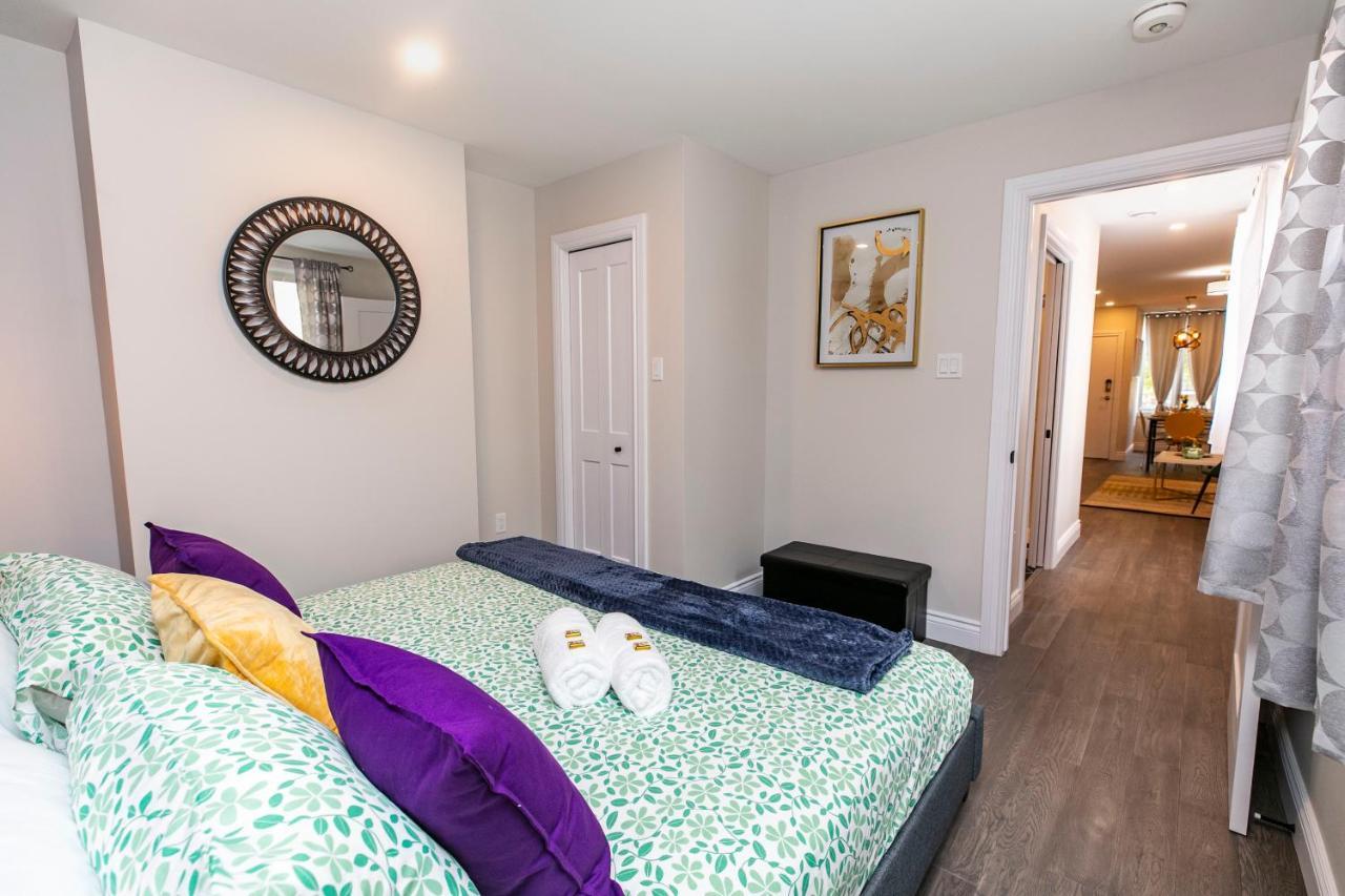 شقة أوتاوا  في Luxury 1Br With King Bed - Steps From Byward Market! المظهر الخارجي الصورة